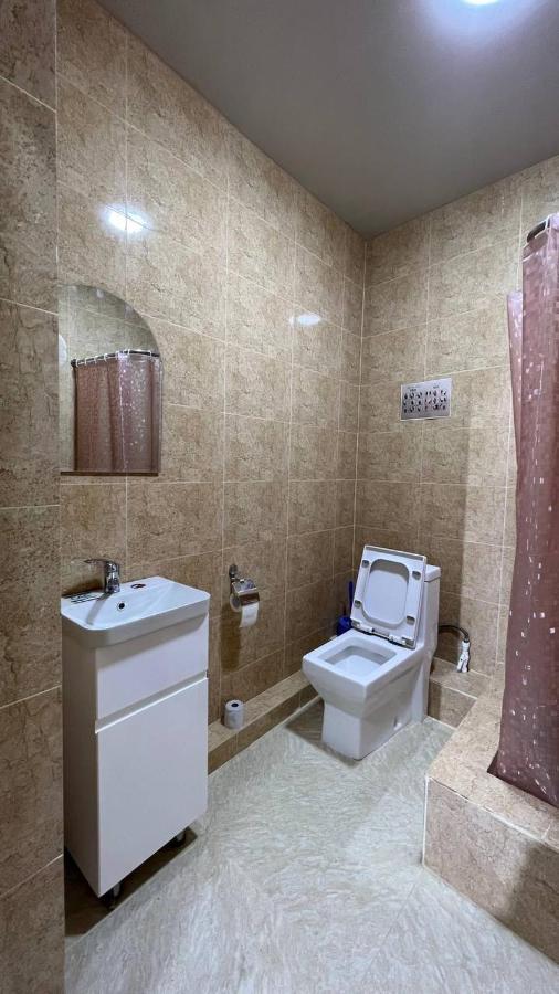 Hostel L&K ทาชเคนต์ ภายนอก รูปภาพ