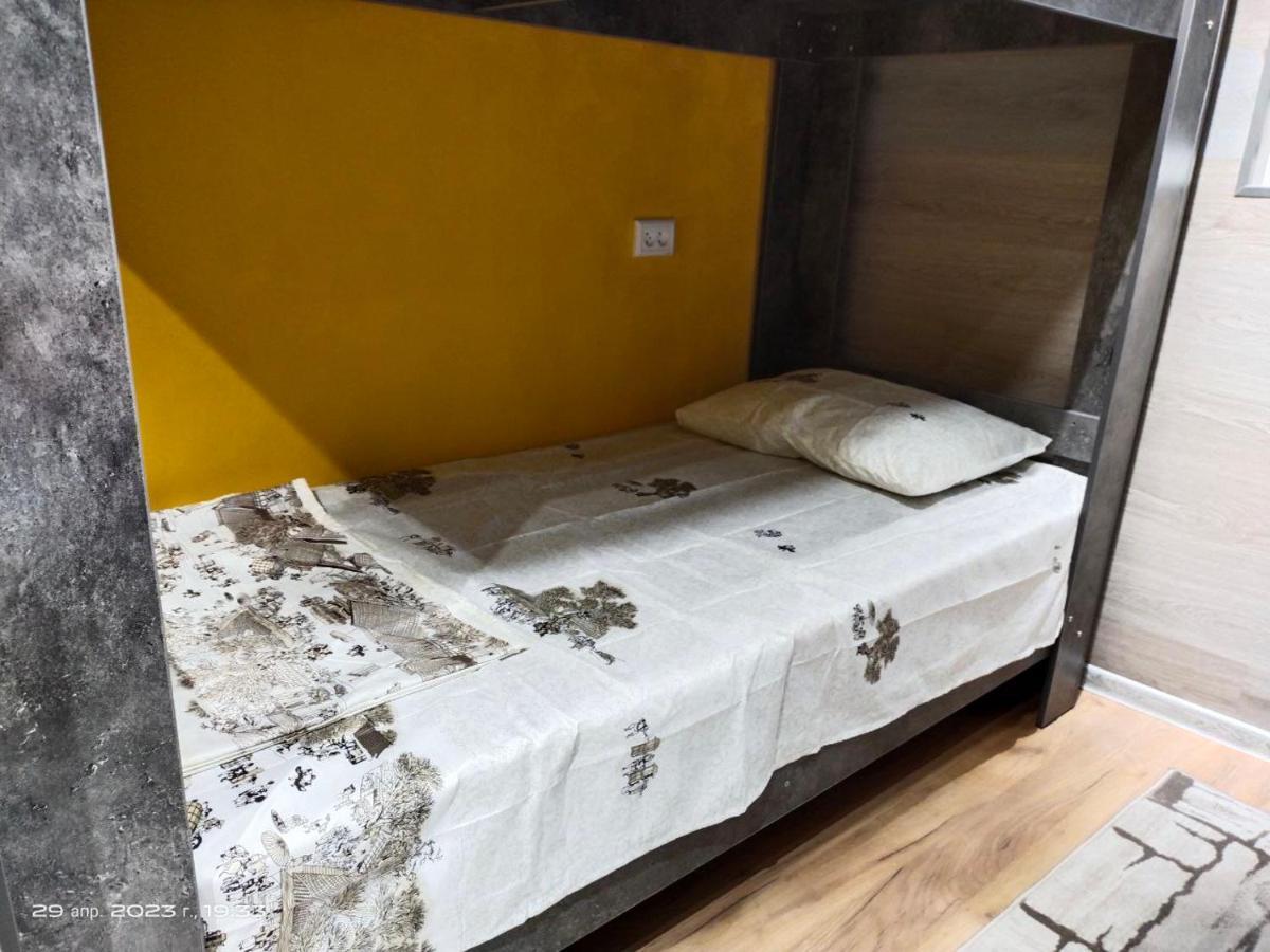 Hostel L&K ทาชเคนต์ ภายนอก รูปภาพ