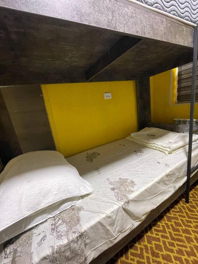 Hostel L&K ทาชเคนต์ ภายนอก รูปภาพ