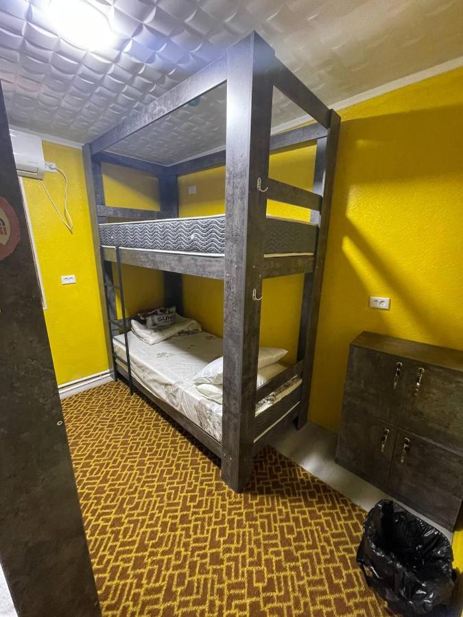 Hostel L&K ทาชเคนต์ ภายนอก รูปภาพ